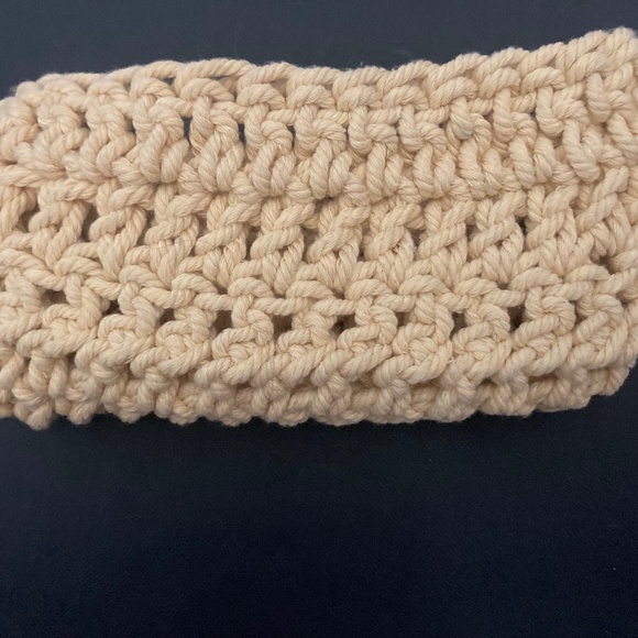 Crochet Makeup Bag - Picture 1 of 3
